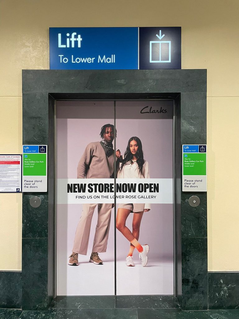 Elevator Door & Escalator Graphics