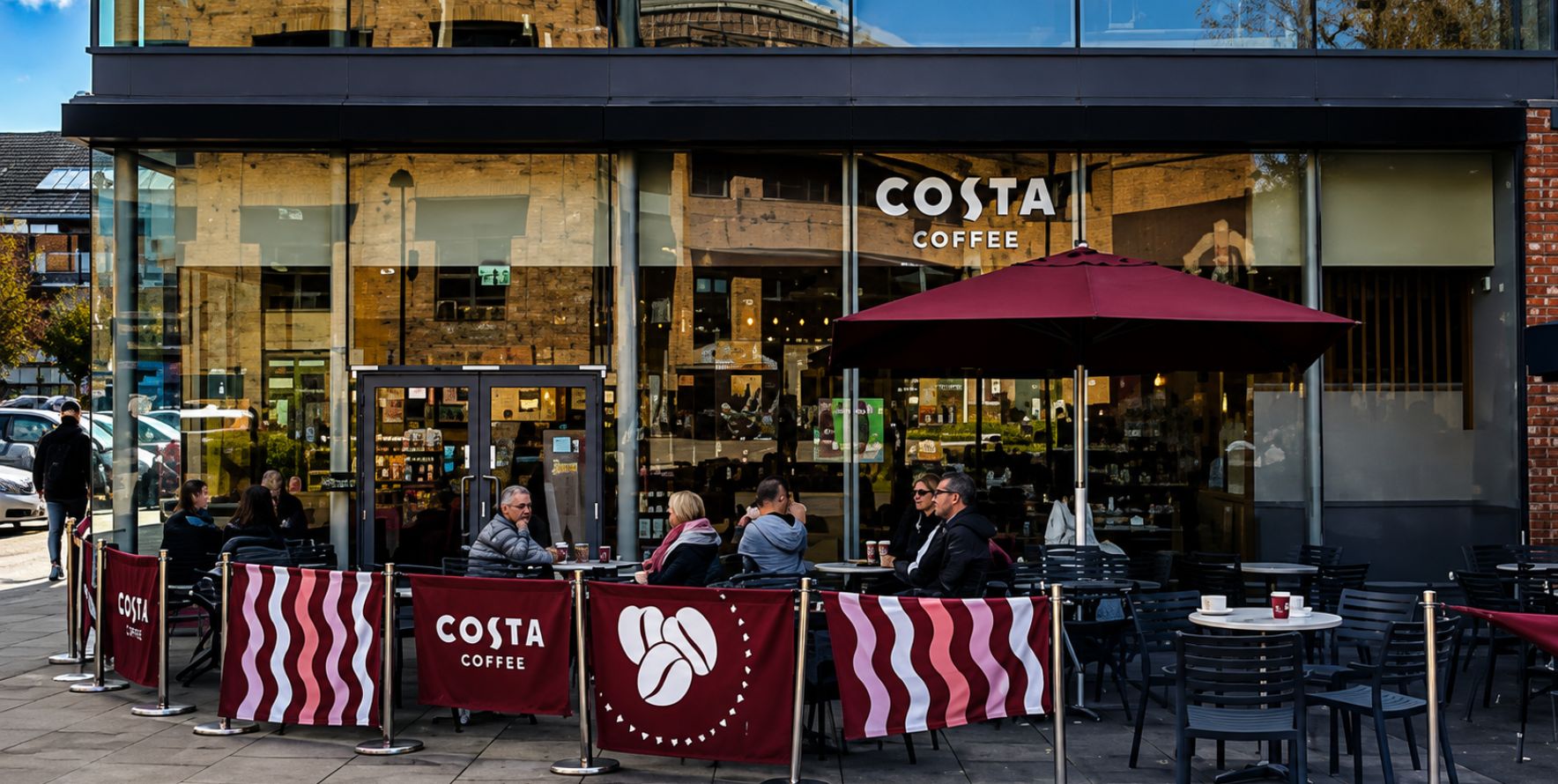 arc-uk-costa-coffee-christmas-campaign-rollout-103-stores