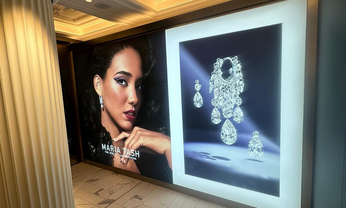 arc_uk_maria_tash_harrods_fabric_frame_light_box_display