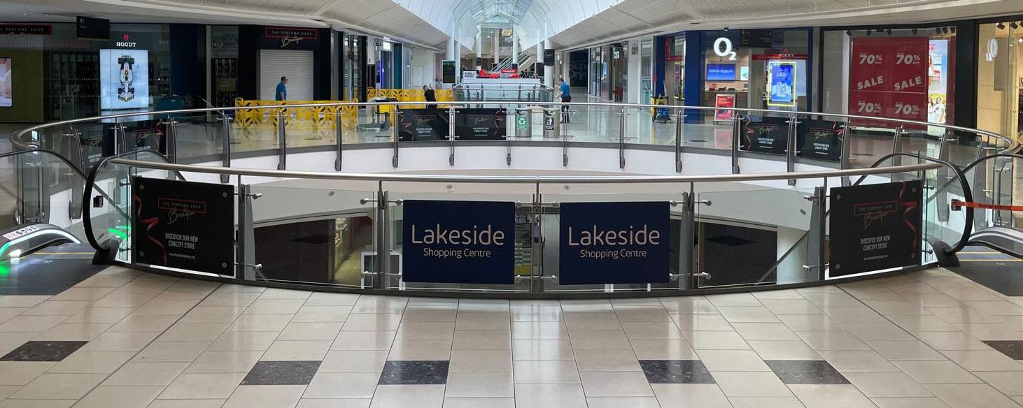Boutique store launch graphics by ARC UK at Lakeside Shopping Centre