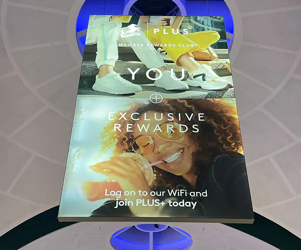 Outdoor banner printing