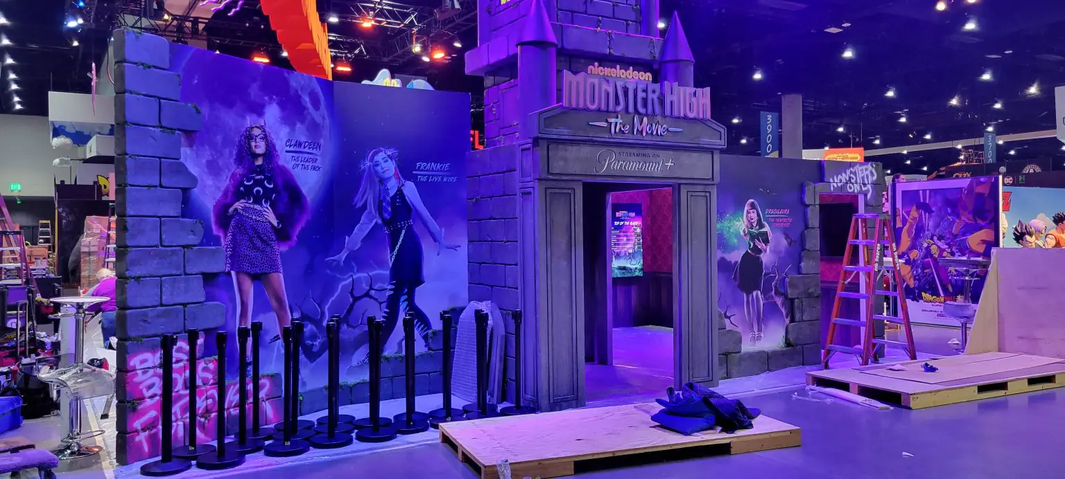 Colorful Tradeshows Graphics