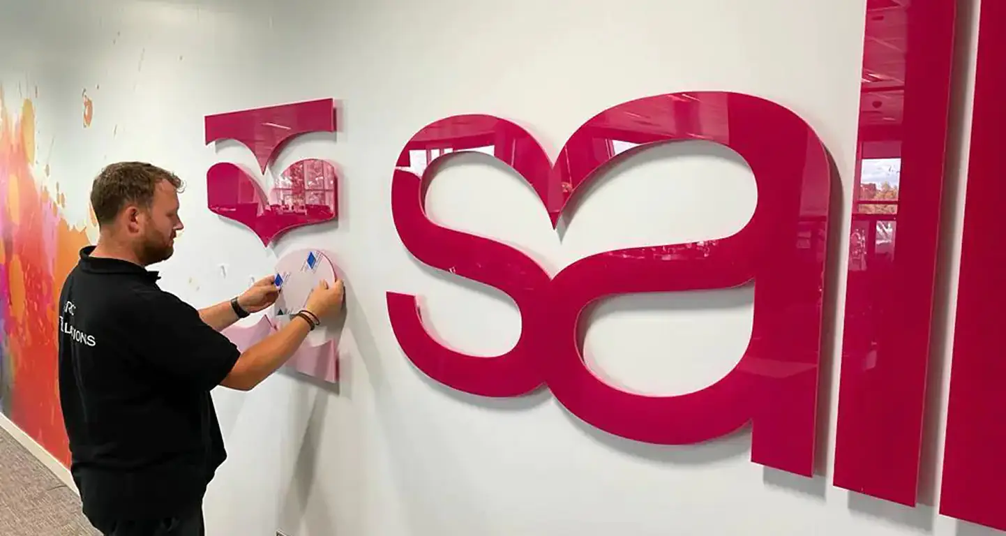 3D lettering signage